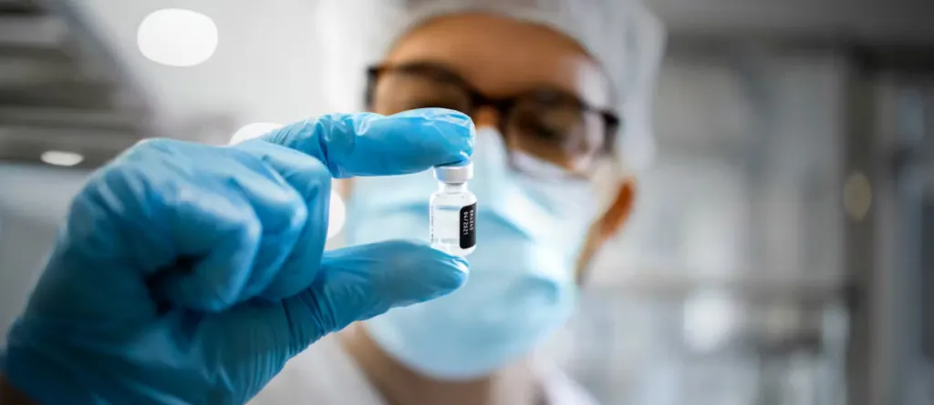 Analyst insight: Data architecture strategies and best practices for life sciences 4.0