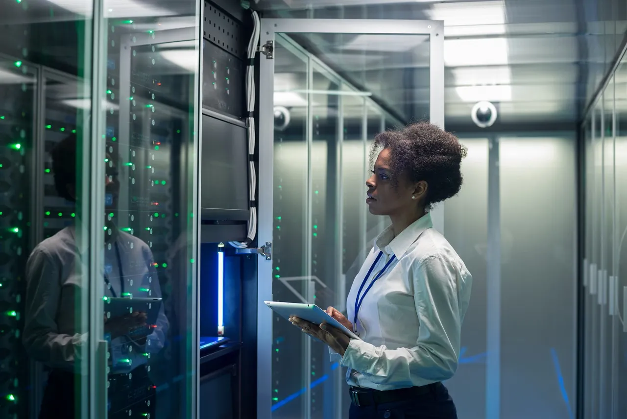 smarter-data-centers-the-future-of-power-and-cooling
