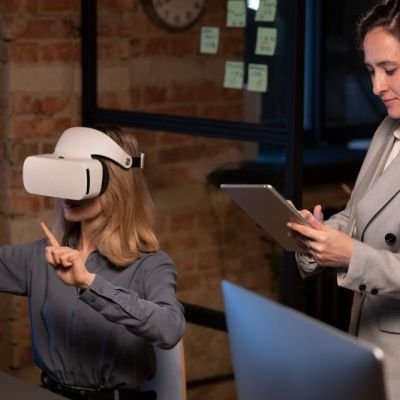 AI-Powered Assistants Transform Workplace Productivity