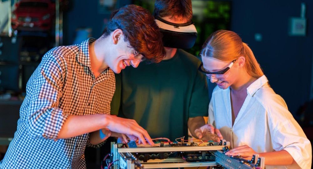 Digital Twins Gain Adoption Beyond Manufacturing