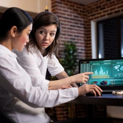 Data Observability Software Improves Business Data Quality